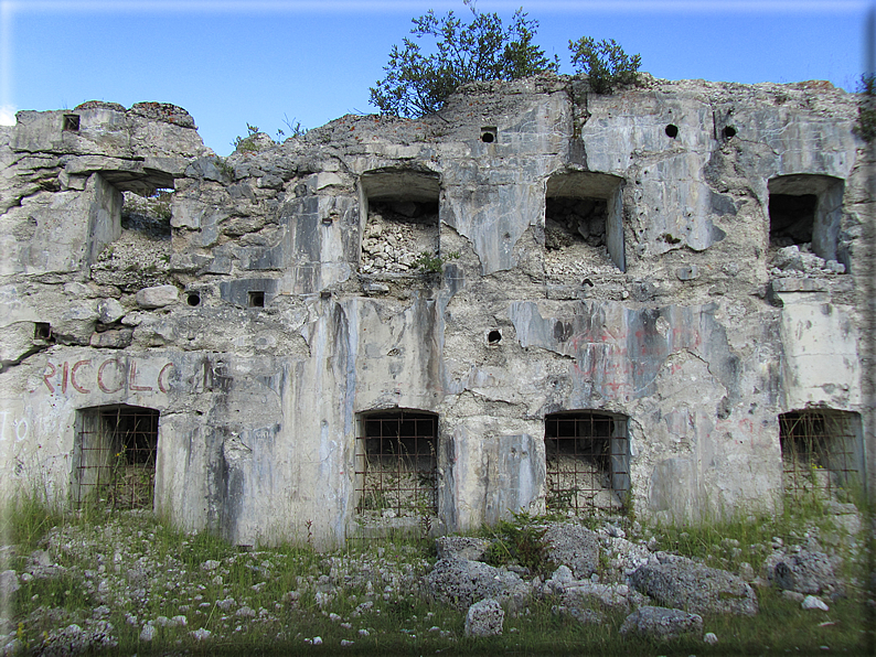 foto Resti di Forte Vezzena e Forte Verle